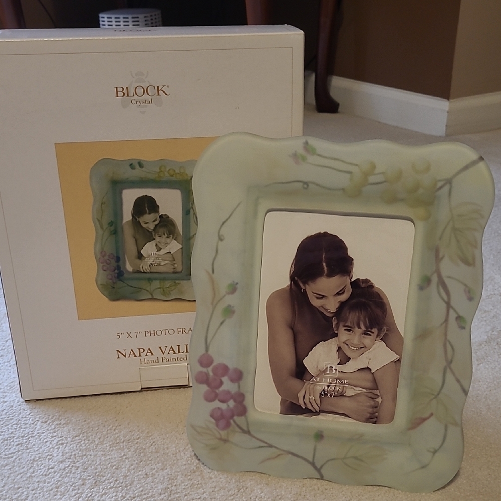 Block Crystal NEW in BOX Hand Painted 5 X 7 Photo Frame